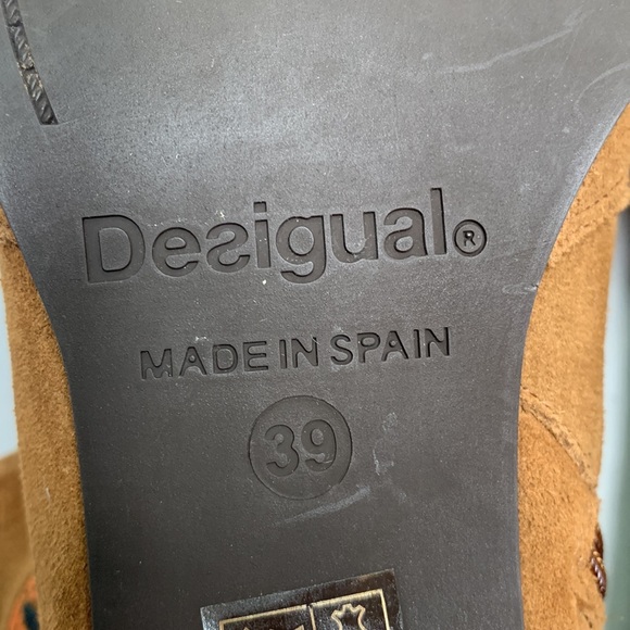 DESIGUAL Suede Leather Ankle Floral Embroidered Boho Boots Booties S-165 Sz 8 - Picture 8 of 11